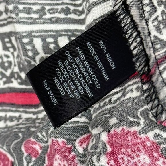 Express Womens Tunic Top size Medium Boho Floral Black red Print V Neck rayon - Picture 7 of 10